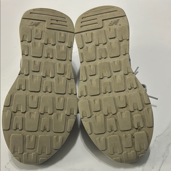 New Balance Gray Sneakers - Picture 6 of 6